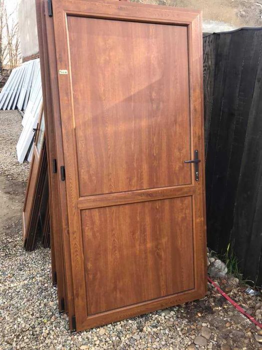 termopan usi pvc stejar auriu noi diferite modele