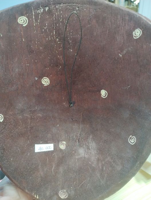 Ръчно рисувана винтидж маска