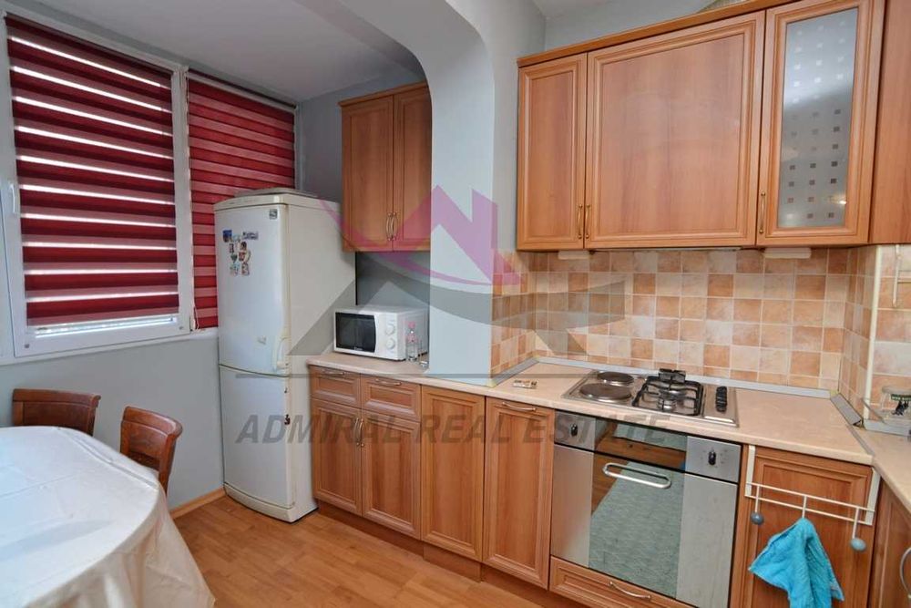 Дава се под наем Тристаен апартамент в Варна, ЖП Гара - 90 кв.м за 498.27 € - Снимка #2