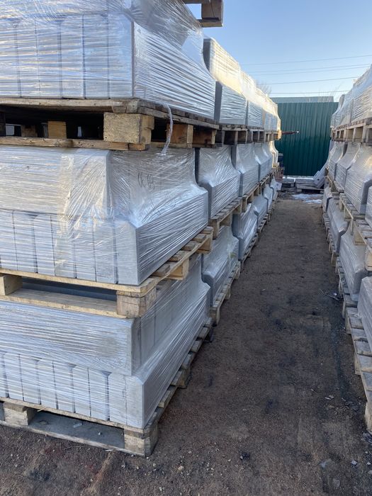 Поребрик,бордюр