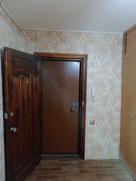 Продается 2ком квартира в 20мкр