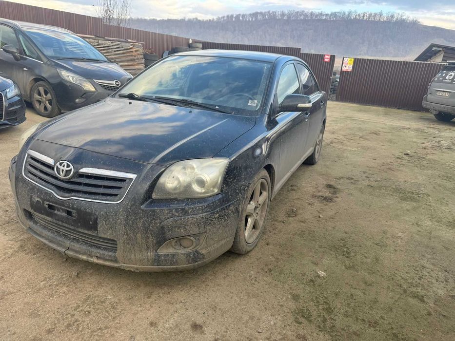 Dezmembrez Toyota Avensis Facelift T25 -- 2.2 D-4D Manual 2006-2008