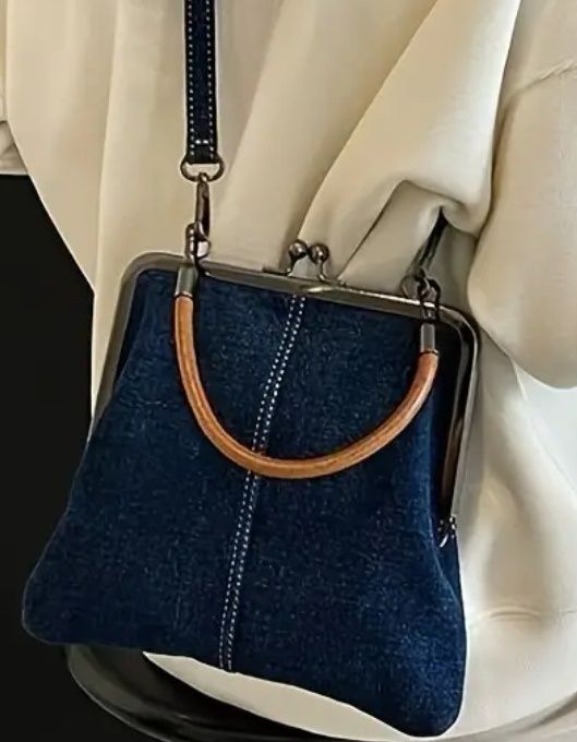 Дамска чанта през рамо