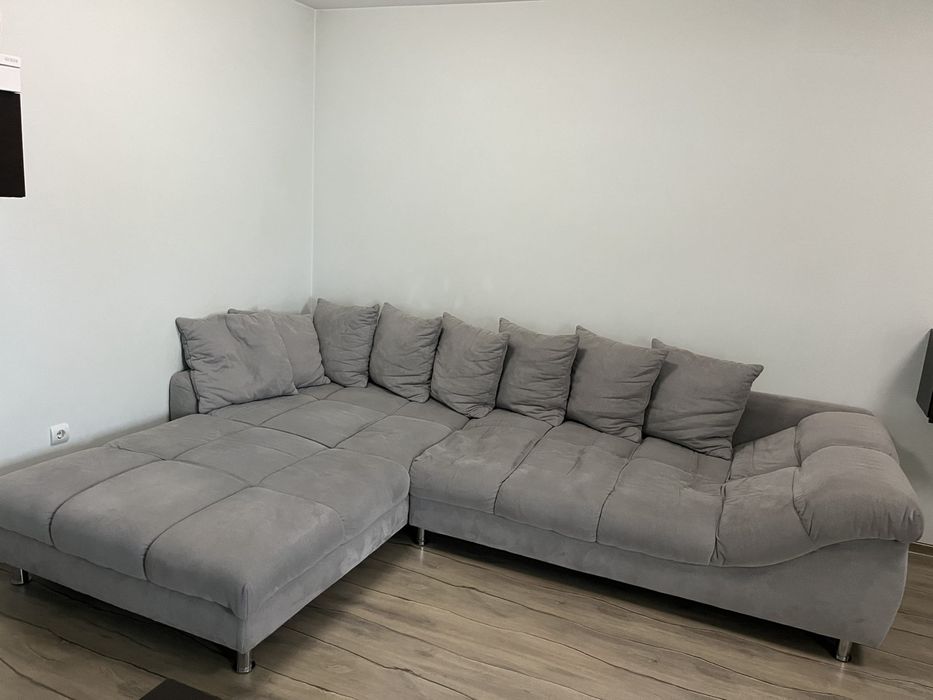 Диван. Холна гарнитура