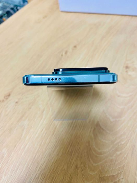КАТО НОВ !!! Xiaomi 14 Pro, 16GB RAM, 512GB, Green, Лимитиран
