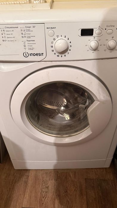Стиральная машина Indesit
