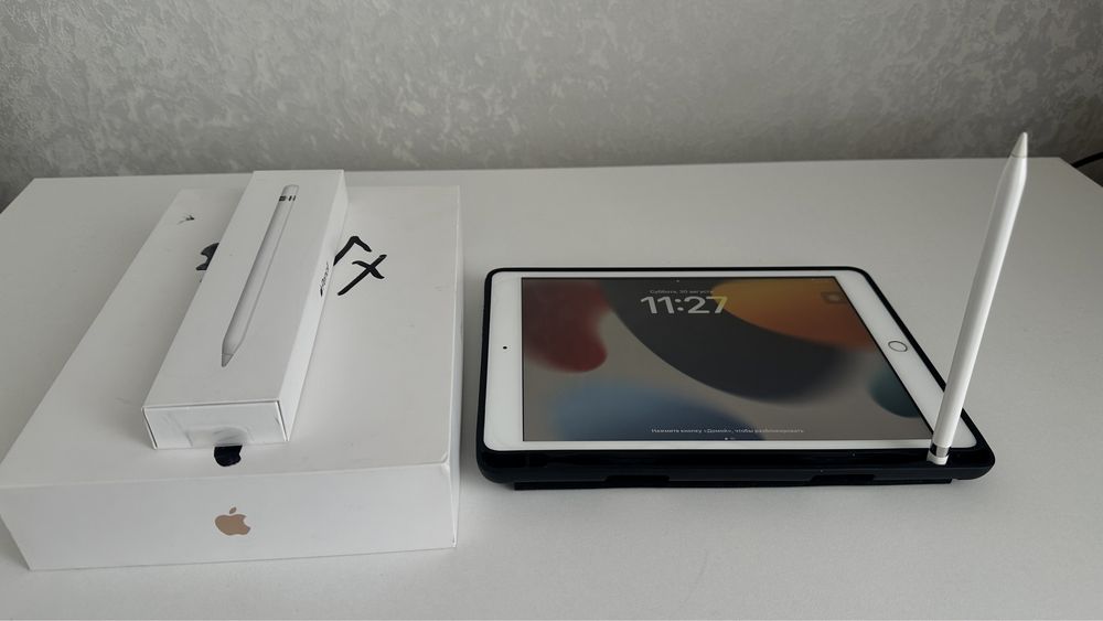 IPad 8ого поколение в отличном состоянии!!