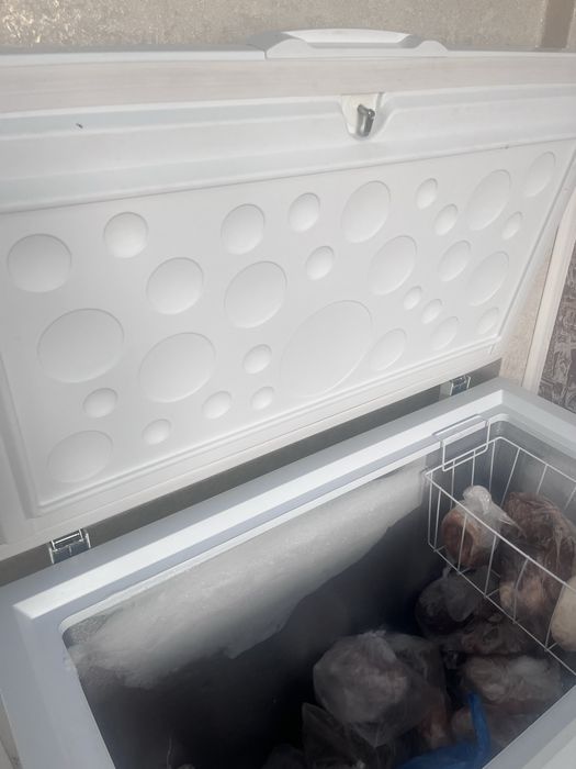 Продам морозилку срочно