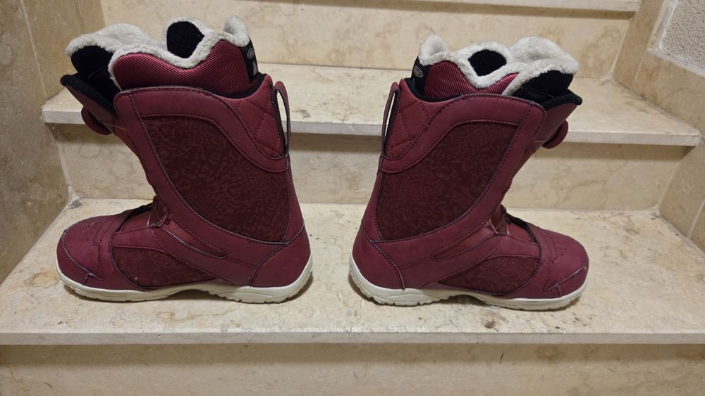 Buti snowboard K2, mărimea 39 cu BOA