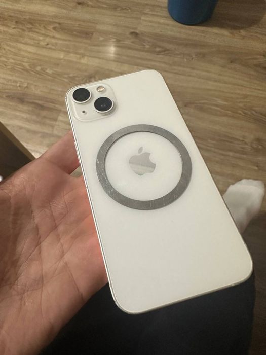 Продам Iphone 13 256gb