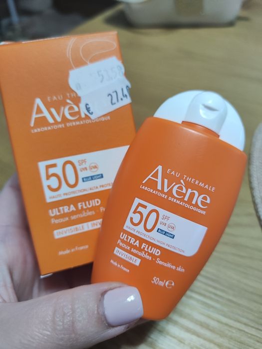 Слънцезащита Avene ultra fluid