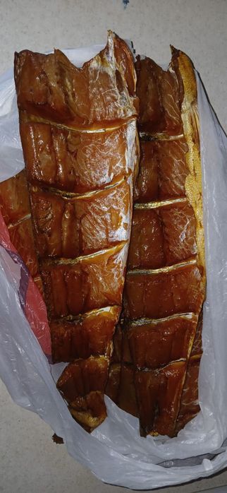 Копченая рыба судак