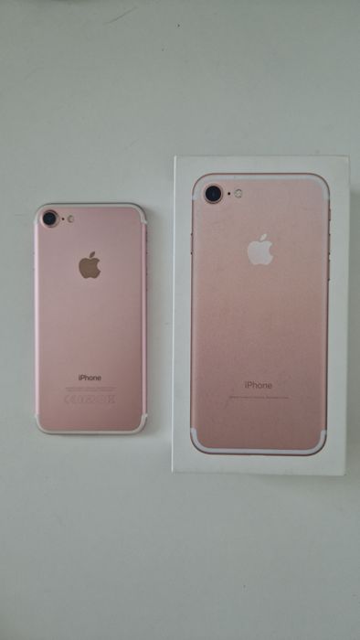 Vand iPhone 7 pentru piese