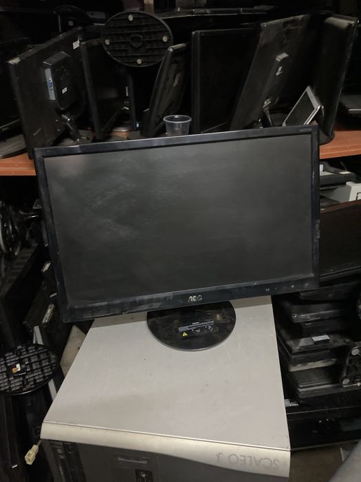 Продам мониторы 17тые19,20,22рые диоганальи