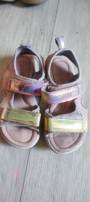 Обувь на девочку