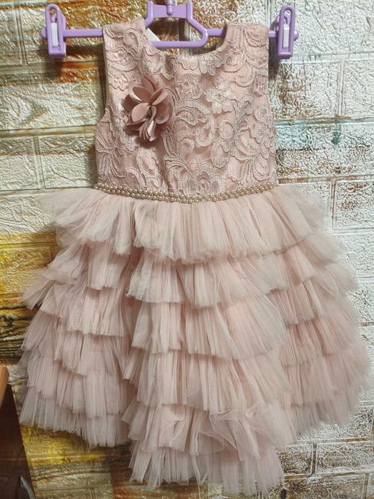 Детски рокли, различни размери