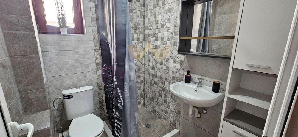 Дава се под наем Тристаен апартамент в Варна, Автогара - 80 кв.м за 612 € - Снимка #8