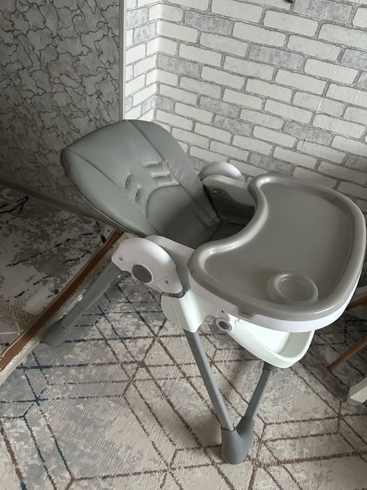 Стульчик для кормления продам