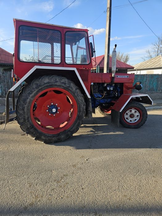 Tractor U650 de vanzare