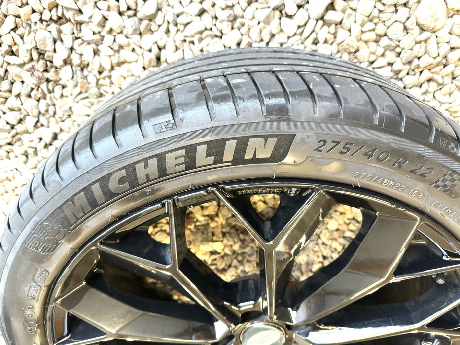 Джанти 22 Range Rover, 5х120, 9.5J ET49, с Michelin Pilot 275/40