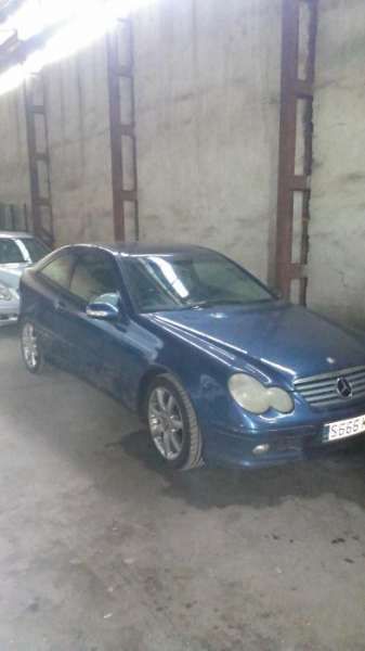 Мерцедес Ц220 ЦДИ купе Ц-клас спорт купе (ЦЛ 203)