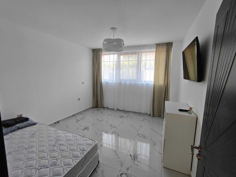 Продава се Четиристаен апартамент в Казанлък - 155 кв.м за 1742 €/кв.м - Снимка #9