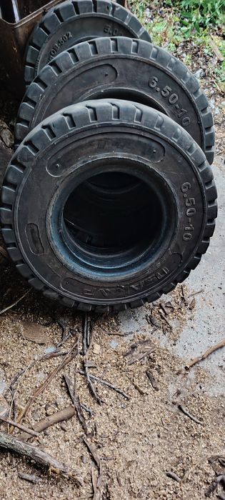 Гуми за мотокар супер еластични 28+9+15 2бр и6•50+10 2бр 7+12  200лв