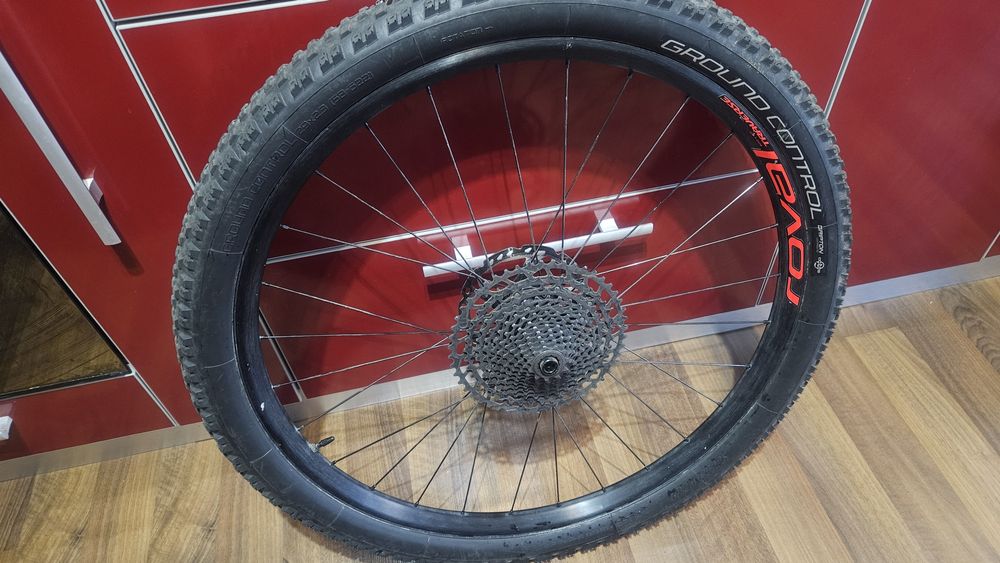 Vând roti roval traverse 29 specialized