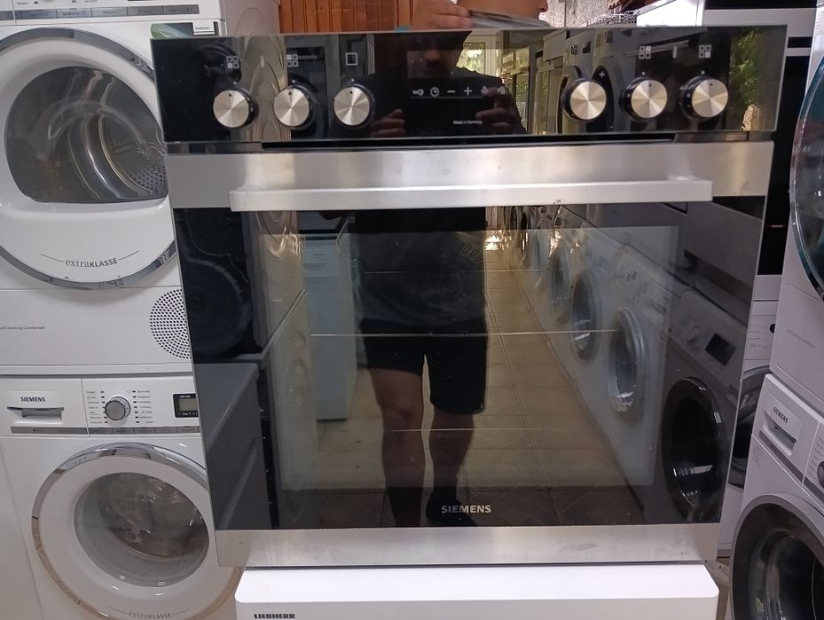 Като нова печка за вграждане Сименс Siemens с две години гаранция!