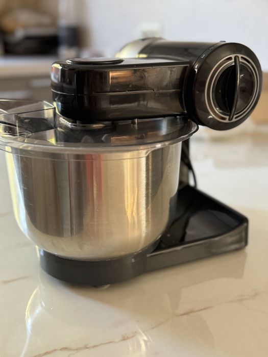 Планетарный миксер Bosch