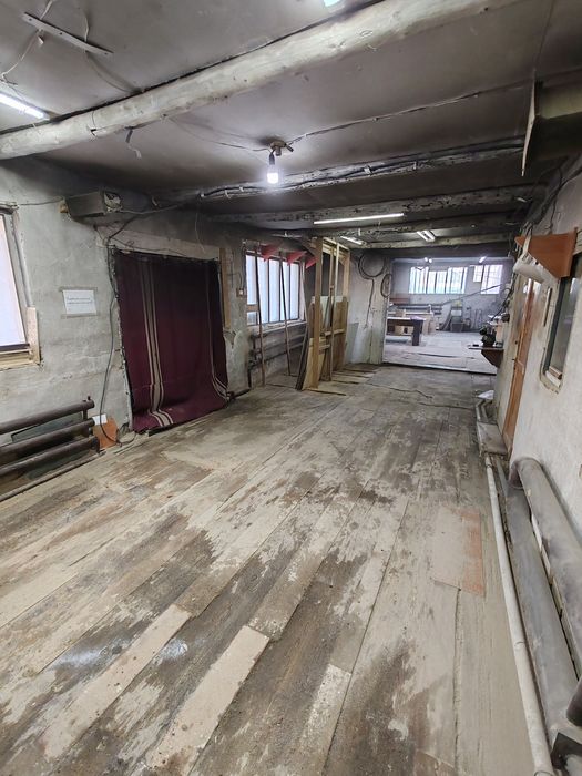 Сдам цех под производство мебели.