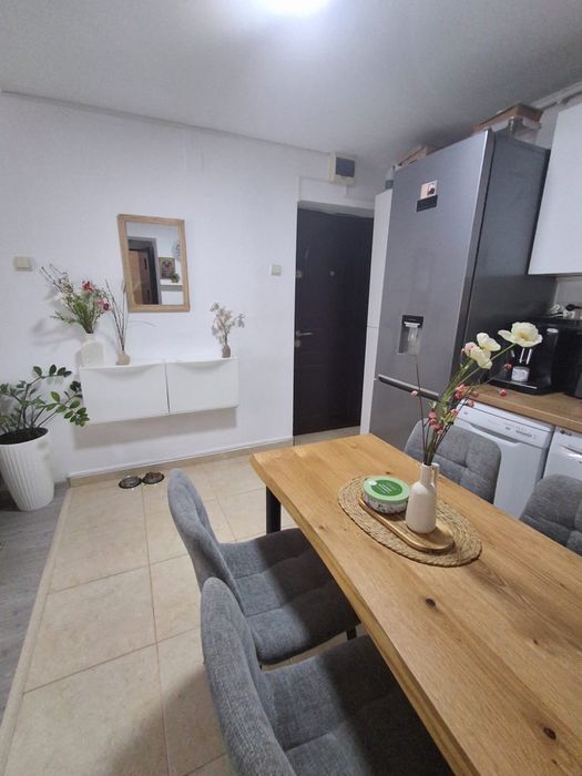 Apartament cu 2 camere de vanzare