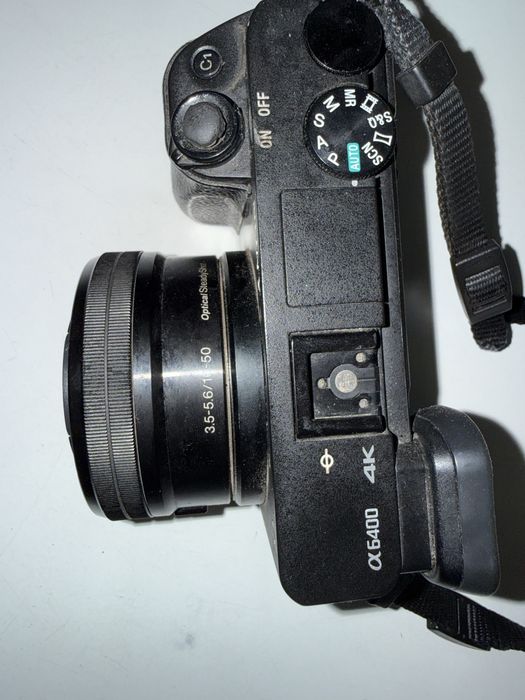 Фотоапарат сони 6400