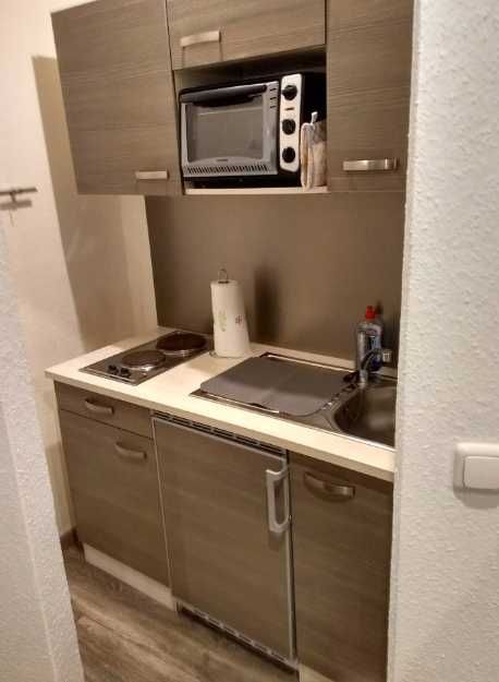 Дава се под наем Двустаен апартамент в Пловдив, Каменица 1 - 56 кв.м за 300 € - Снимка #2