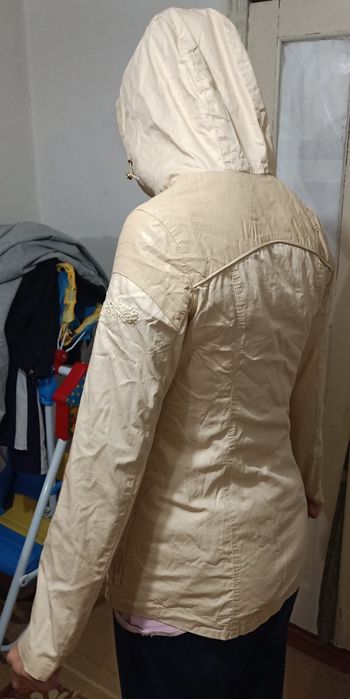 Күздік күртешелер сатылады