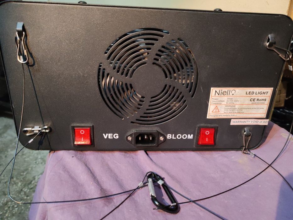 LED лампа Niello® 300 W за Отглеждане на Растения