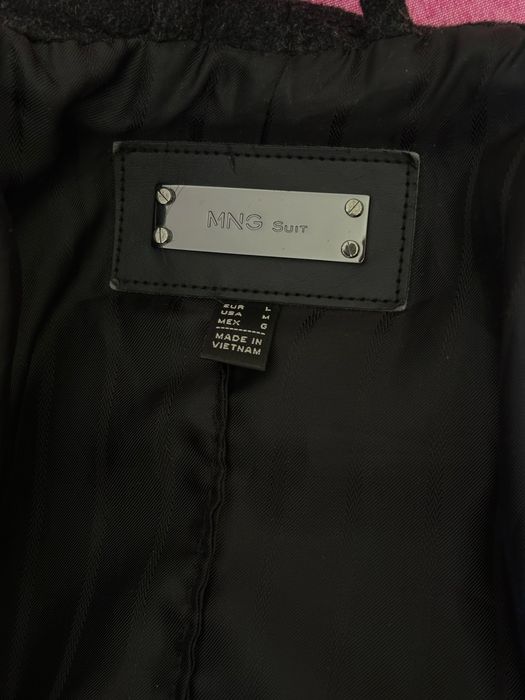 Женское пальто классического кроя