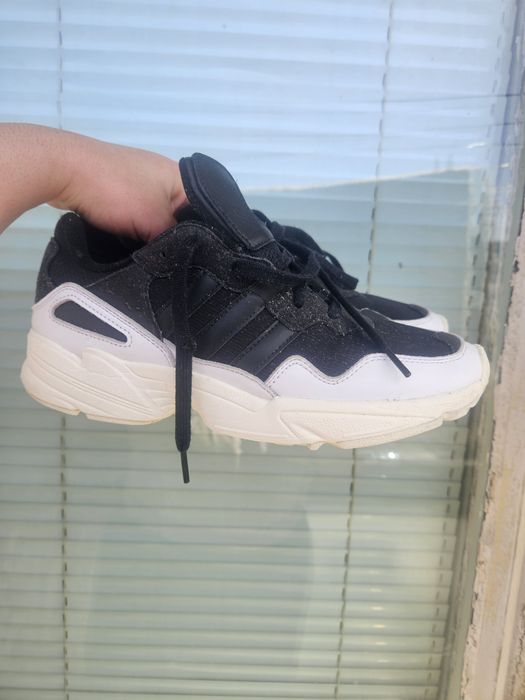 Adidas черни кецове