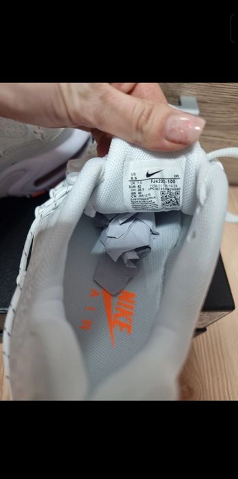 Adidași nike mărimea 42