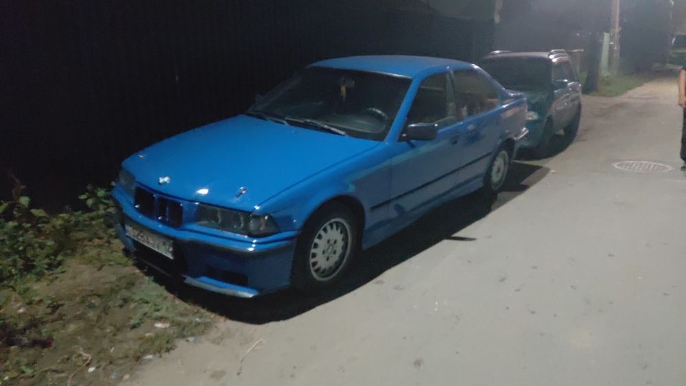 Продам,БМВ 320.хтс.
