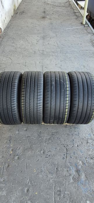 4 anvelope vara Michelin,fata 255/40/20,spate 295/35/20.Pret/buc