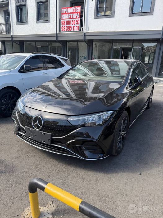 Mercedes-Benz EQE 500 4MATIC - 2025 yil