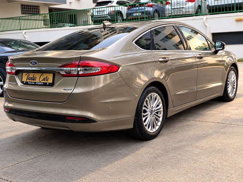 FORD Mondeo 2021 — imagine 4