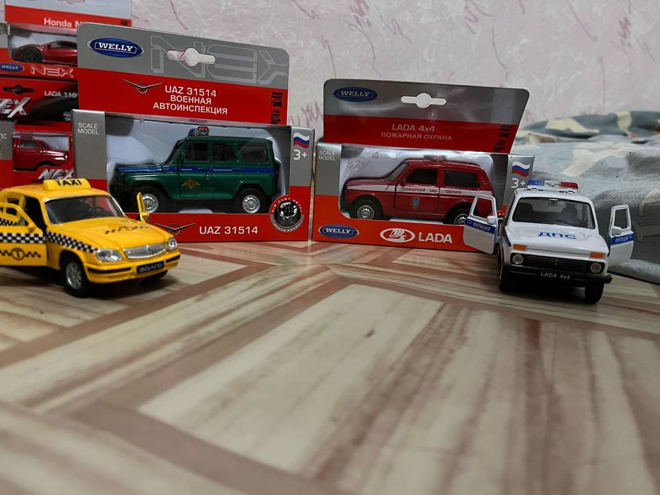 Продам Машинки детские