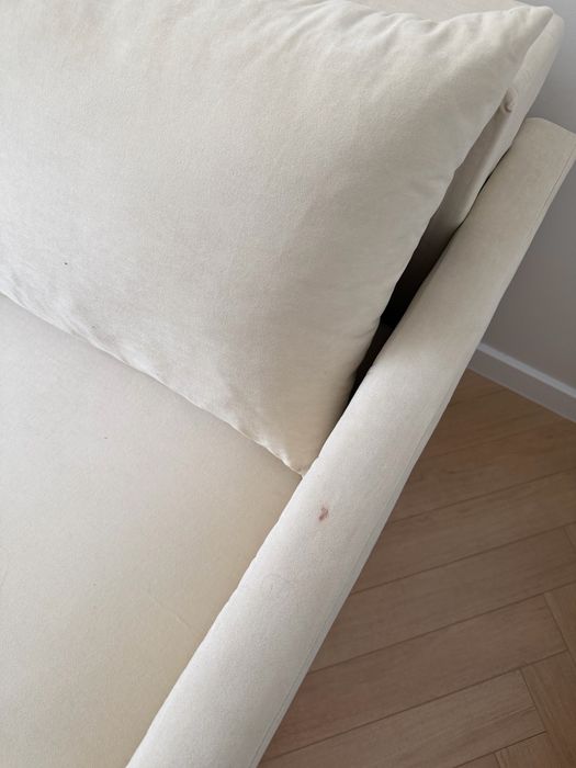 Диван двухместный без деффектов