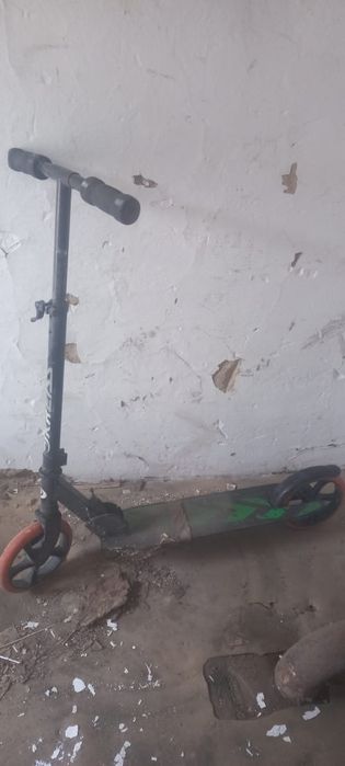 Продам самокат б/у