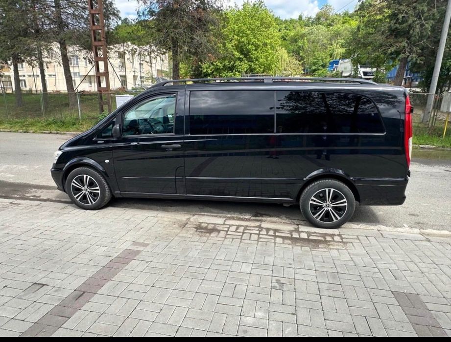 Mercedes-Benz Viano Automat 9 Locuri • Clima Pasageri • Extra Long
