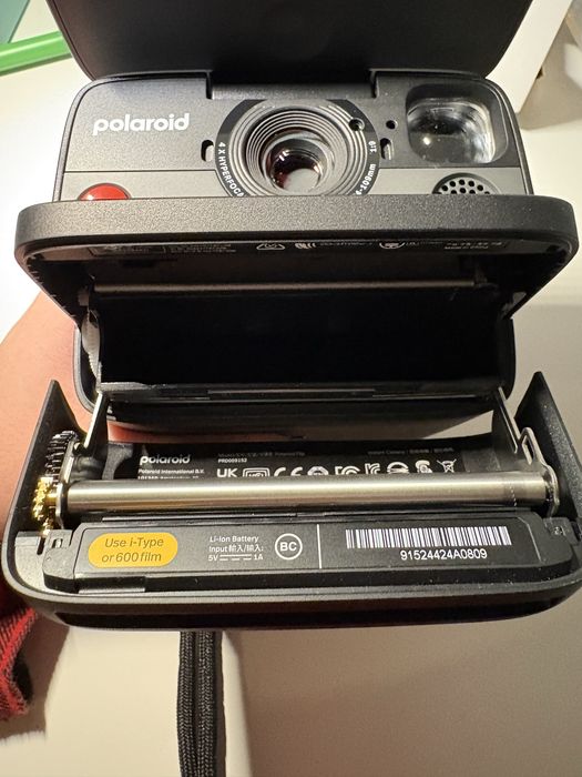 Polaroid flip instant camera