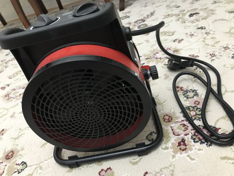 Продам тепловую пушку 3 квт