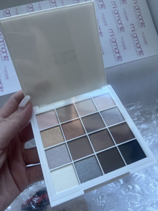 S·KON Makeup – палитра сенки + спирала, нови